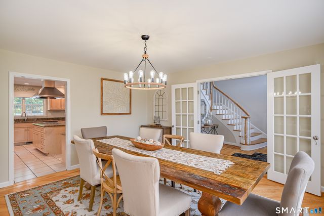 8 Woodridge Lane, New Fairfield, CT 06812