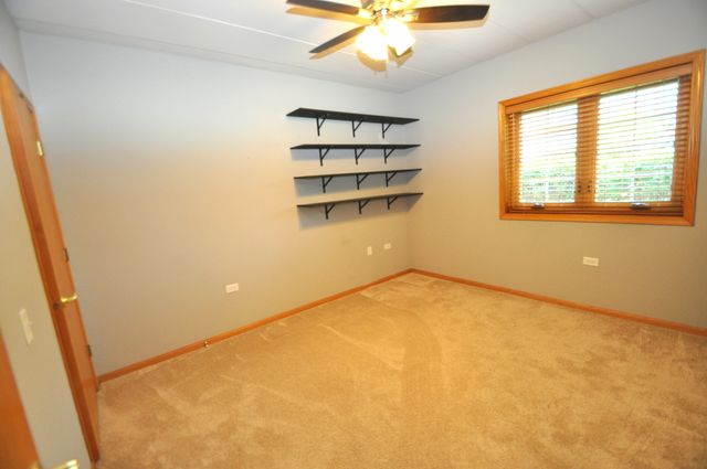 11535 SETTLERS POND Way 1C, Orland Park, IL 60467