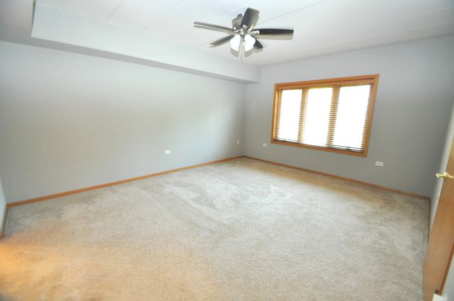 11535 SETTLERS POND Way 1C, Orland Park, IL 60467