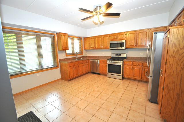 11535 SETTLERS POND Way 1C, Orland Park, IL 60467