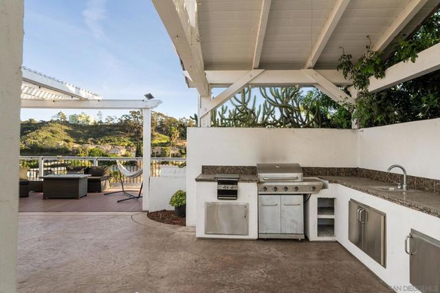 5965 Grewia St, San Diego, CA 92114