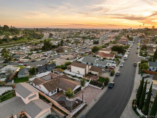 5965 Grewia St, San Diego, CA 92114