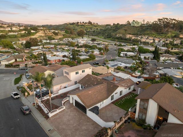 5965 Grewia St, San Diego, CA 92114