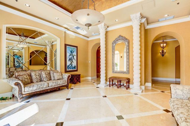 616 Clearwater Park Road 913, West Palm Beach, FL 33401