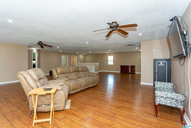 9454 SHIPPTOWN ROAD, Hayden, AL 35063