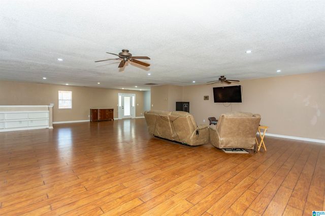 9454 SHIPPTOWN ROAD, Hayden, AL 35063