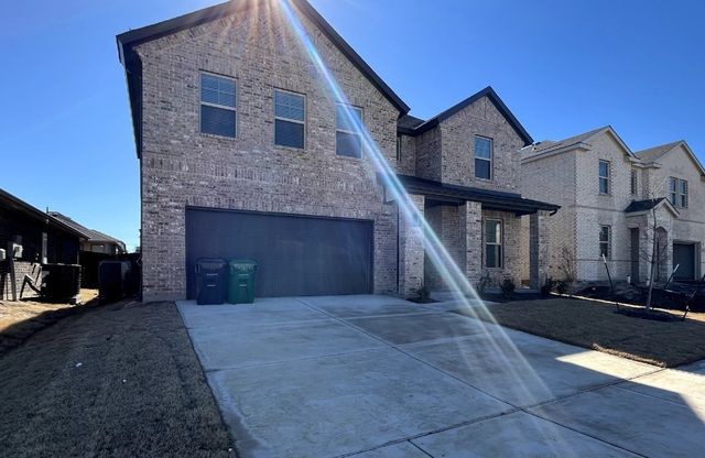 1908 Briar Hill Drive, Denton, TX 76207