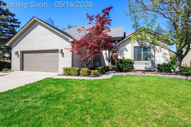 52425 Bryan Michael Drive, Macomb, MI 48042