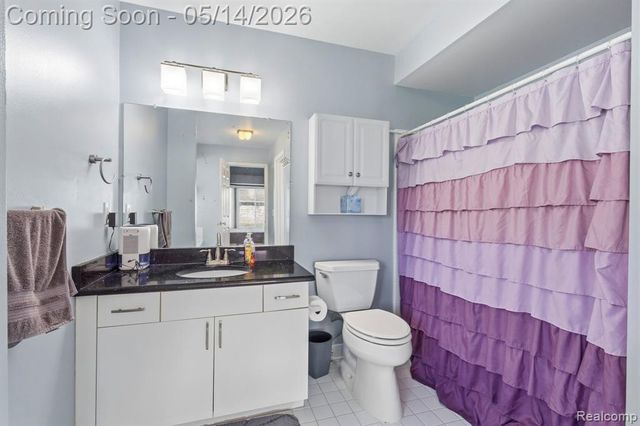 52425 Bryan Michael Drive, Macomb, MI 48042