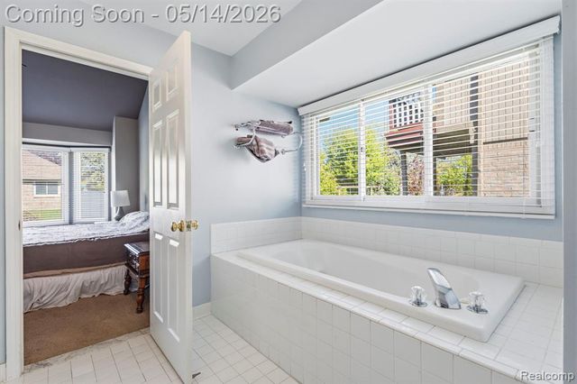 52425 Bryan Michael Drive, Macomb, MI 48042