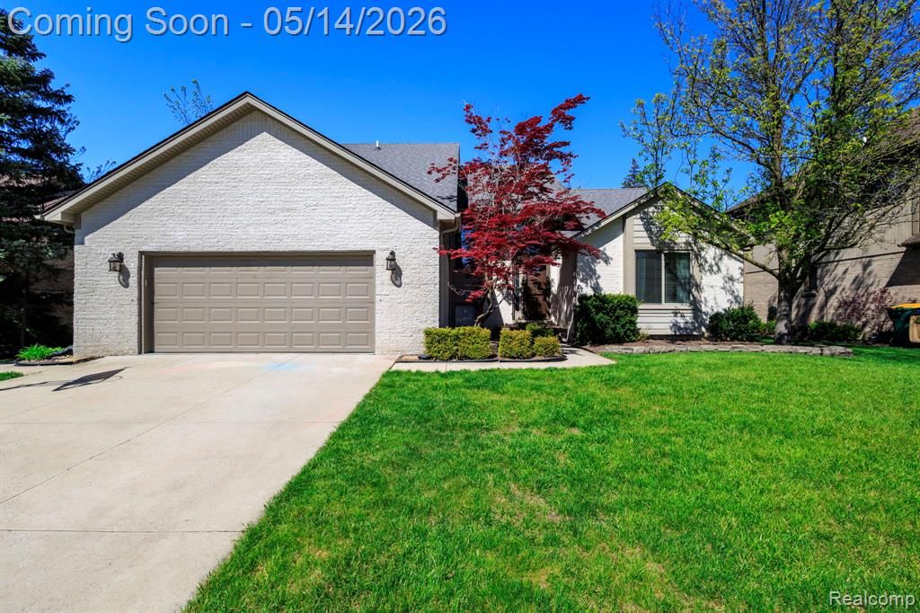 52425 Bryan Michael Drive, Macomb, MI 48042