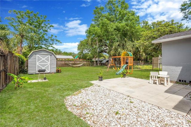 1910 E HENRY AVENUE, Tampa, FL 33610