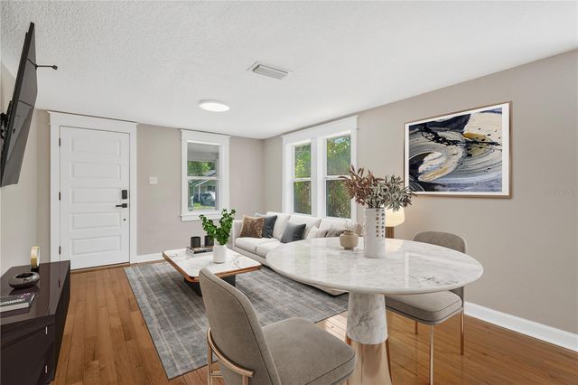 1910 E HENRY AVENUE, Tampa, FL 33610