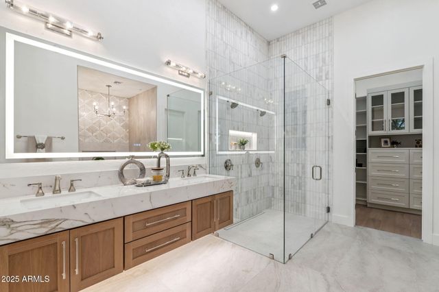 10671 E CARIBBEAN Lane, Scottsdale, AZ 85255