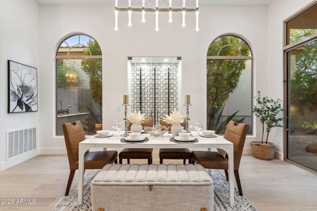 10671 E CARIBBEAN Lane, Scottsdale, AZ 85255