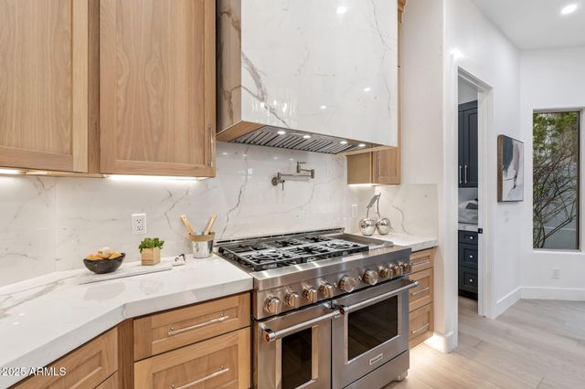 10671 E CARIBBEAN Lane, Scottsdale, AZ 85255