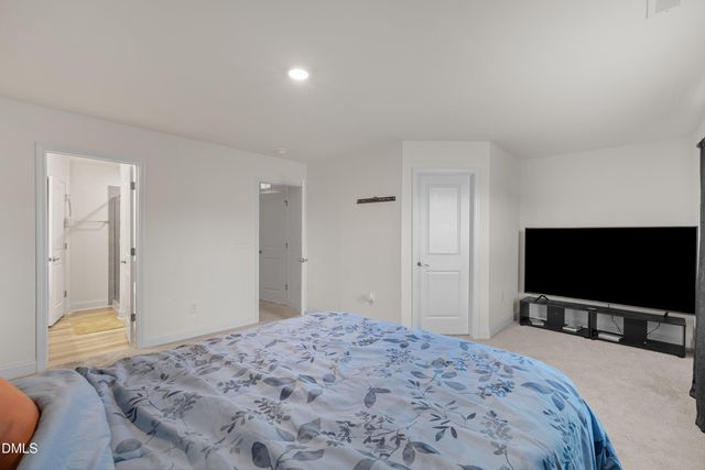 389 Channel Drop Drive, Clayton, NC 27520