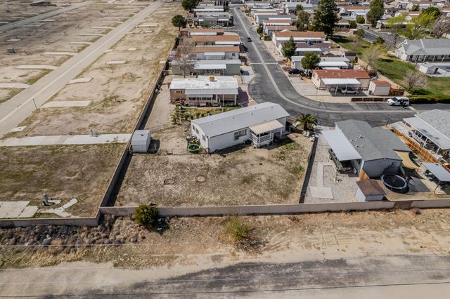 2000 Windcurrent Dr. 147, Rosamond, CA 93560