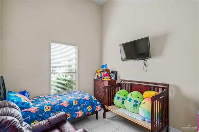 2409 E Tin Avenue, Edinburg, TX 78542