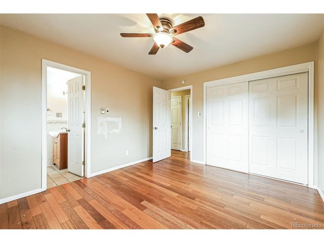 432 S Potomac Cir, Aurora, CO 80012