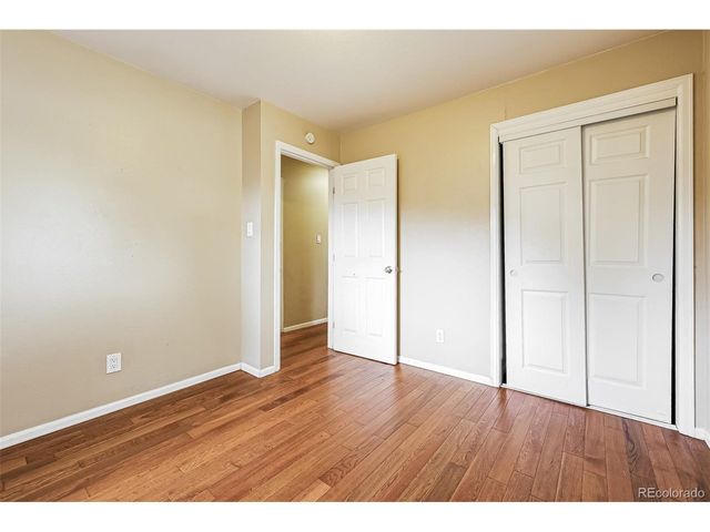 432 S Potomac Cir, Aurora, CO 80012