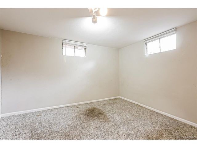 432 S Potomac Cir, Aurora, CO 80012