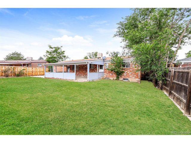 432 S Potomac Cir, Aurora, CO 80012