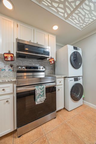 1 Dondanville Rd 116C, St Augustine, FL 32080