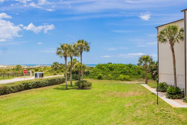 1 Dondanville Rd 116C, St Augustine, FL 32080