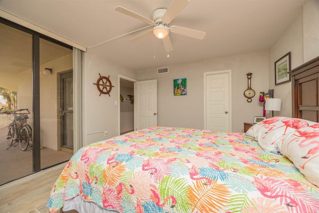 1 Dondanville Rd 116C, St Augustine, FL 32080