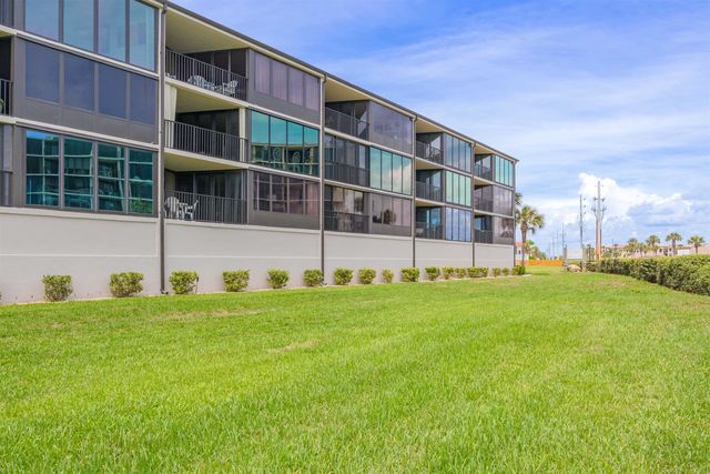 1 Dondanville Rd 116C, St Augustine, FL 32080