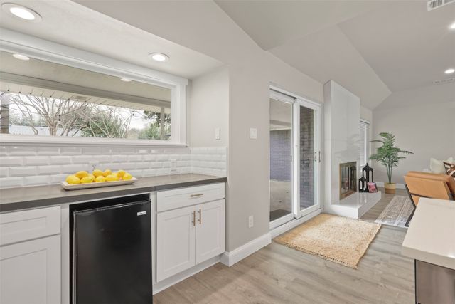 6350 Glennox Lane, Dallas, TX 75214