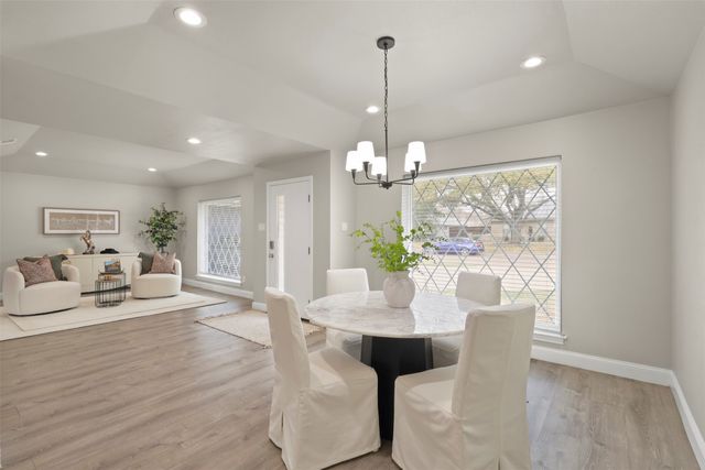 6350 Glennox Lane, Dallas, TX 75214