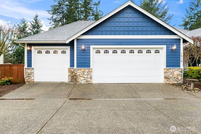 1010 Potlatch Drive, Fox Island, WA 98333
