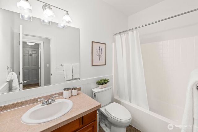 1010 Potlatch Drive, Fox Island, WA 98333