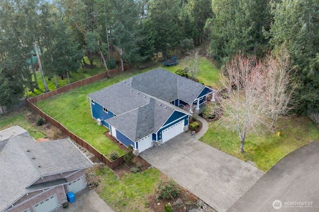 1010 Potlatch Drive, Fox Island, WA 98333