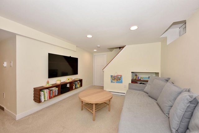 2830 N 78th STREET, Milwaukee, WI 53222