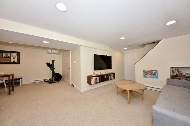 2830 N 78th STREET, Milwaukee, WI 53222