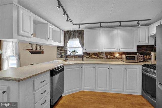 5 W GREENWING DR, Milton, DE 19968