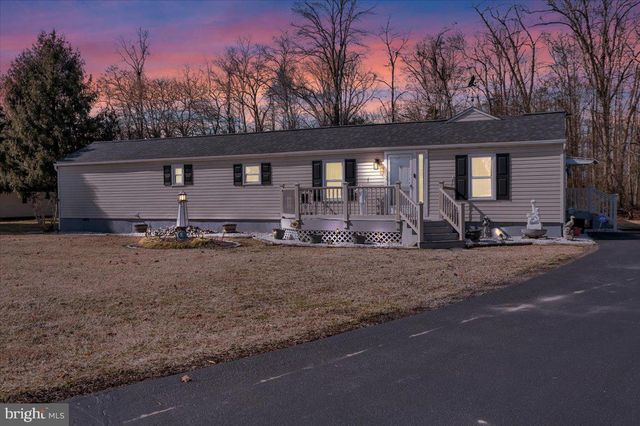 5 W GREENWING DR, Milton, DE 19968