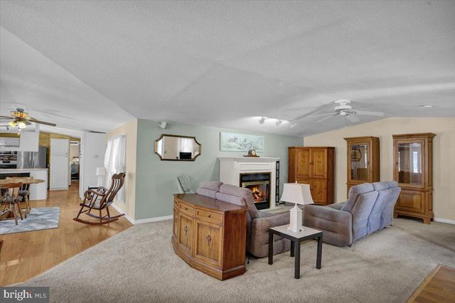 5 W GREENWING DR, Milton, DE 19968