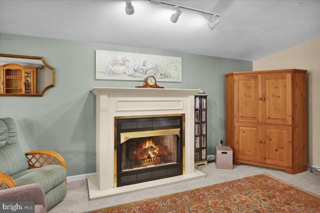 5 W GREENWING DR, Milton, DE 19968