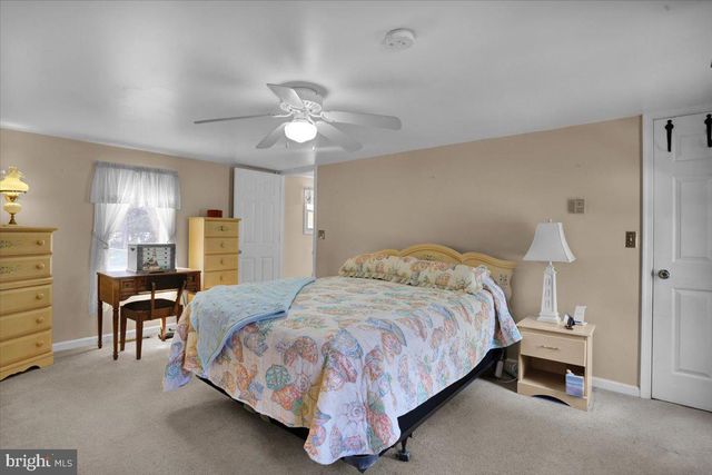 5 W GREENWING DR, Milton, DE 19968