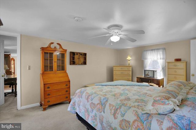 5 W GREENWING DR, Milton, DE 19968