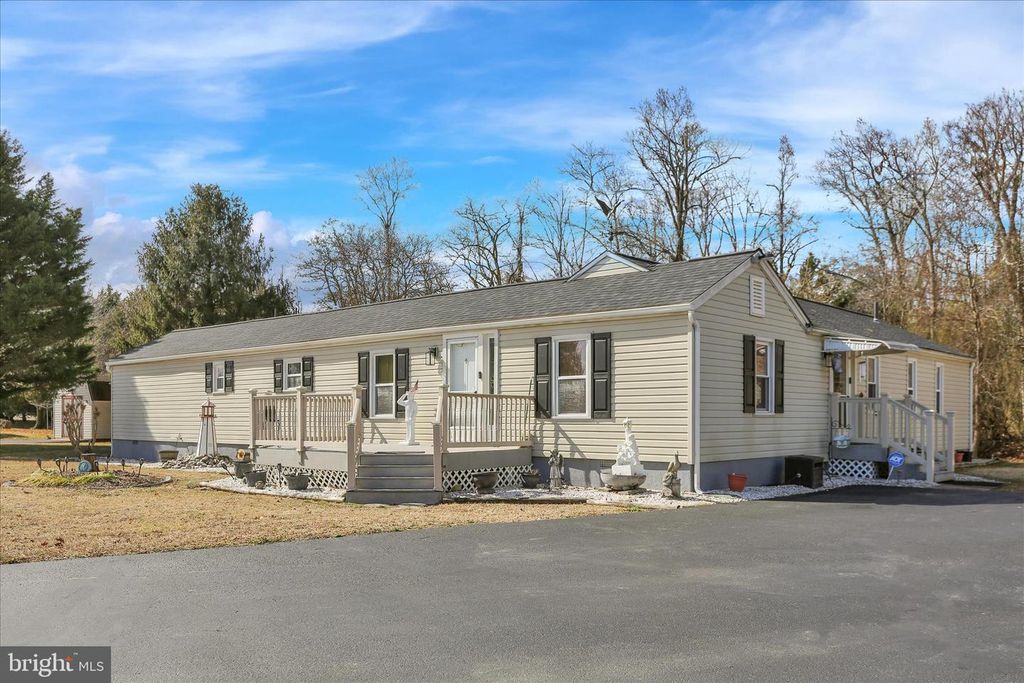 5 W GREENWING DR, Milton, DE 19968