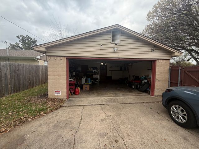 1900 17th Street, Plano, TX 75074