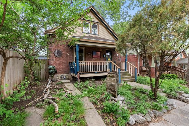 715 E 43RD Street, Kansas City, MO 64110