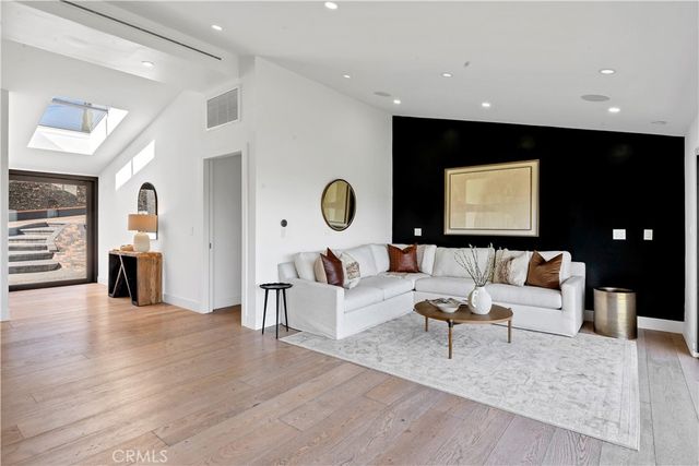 28056 Palos Verdes Drive East, Rancho Palos Verdes, CA 90275