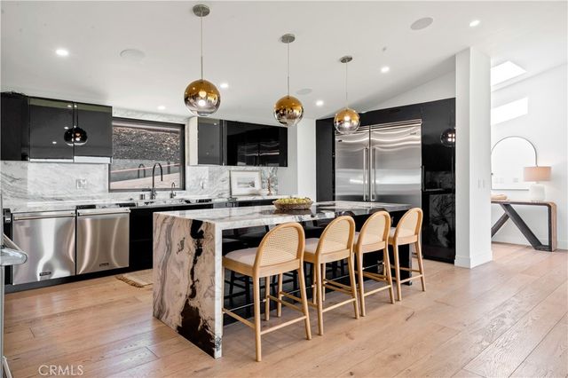 28056 Palos Verdes Drive East, Rancho Palos Verdes, CA 90275