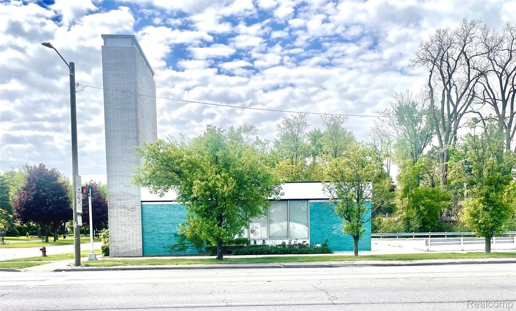 19301 W McNichols Road, Detroit, MI 48219